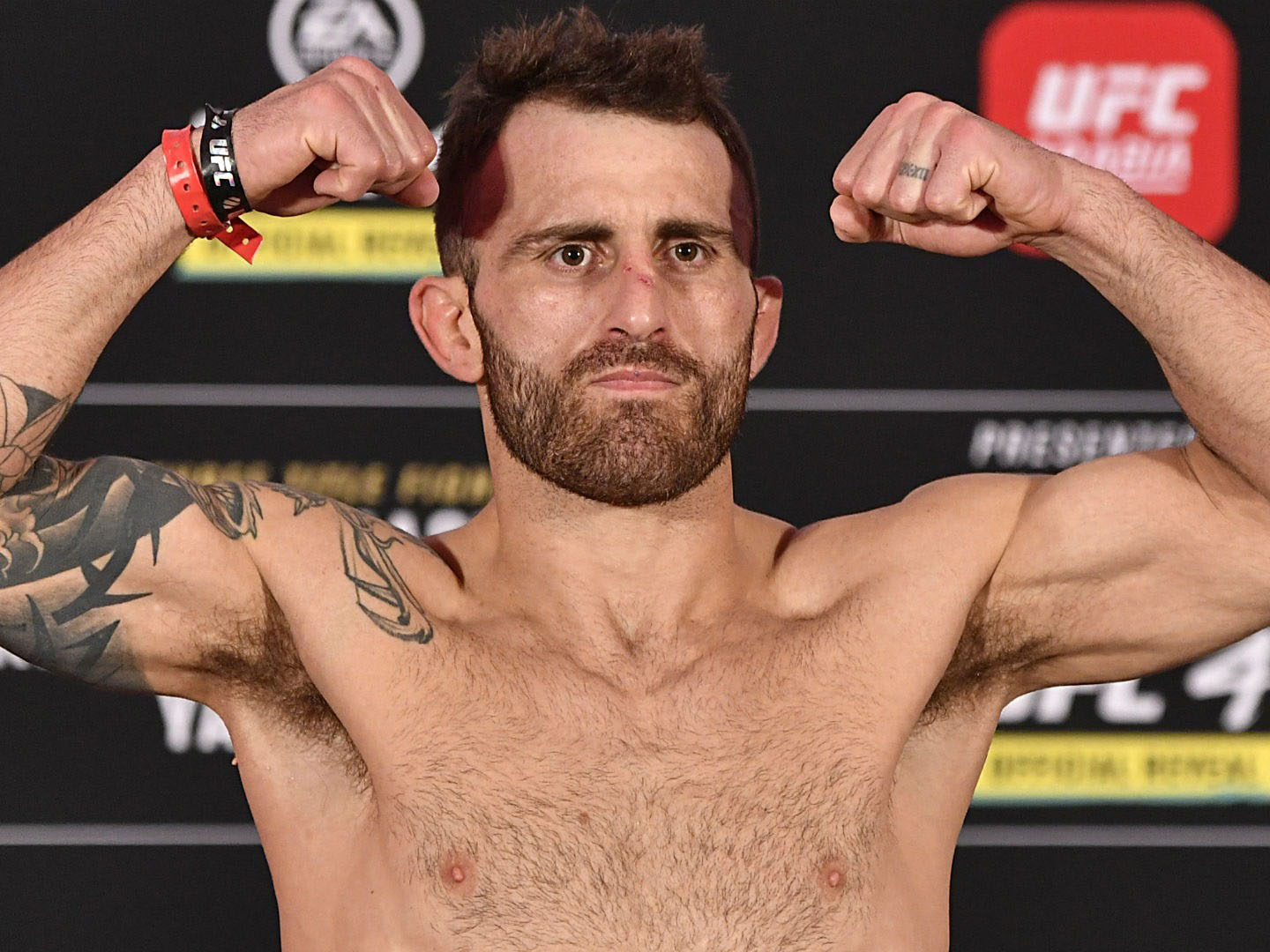 Alexander Volkanovski (born 29 September 1988) is an Australian professional mixed martial artist, currently signed to the Ultimate Fighting Champions...